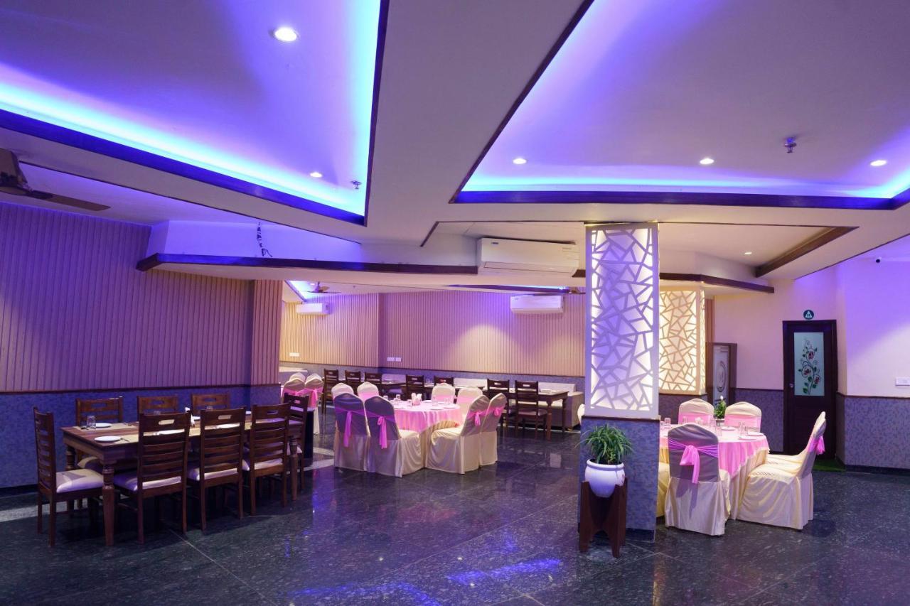 Hotel Vihaan Residency Zirakpur Экстерьер фото